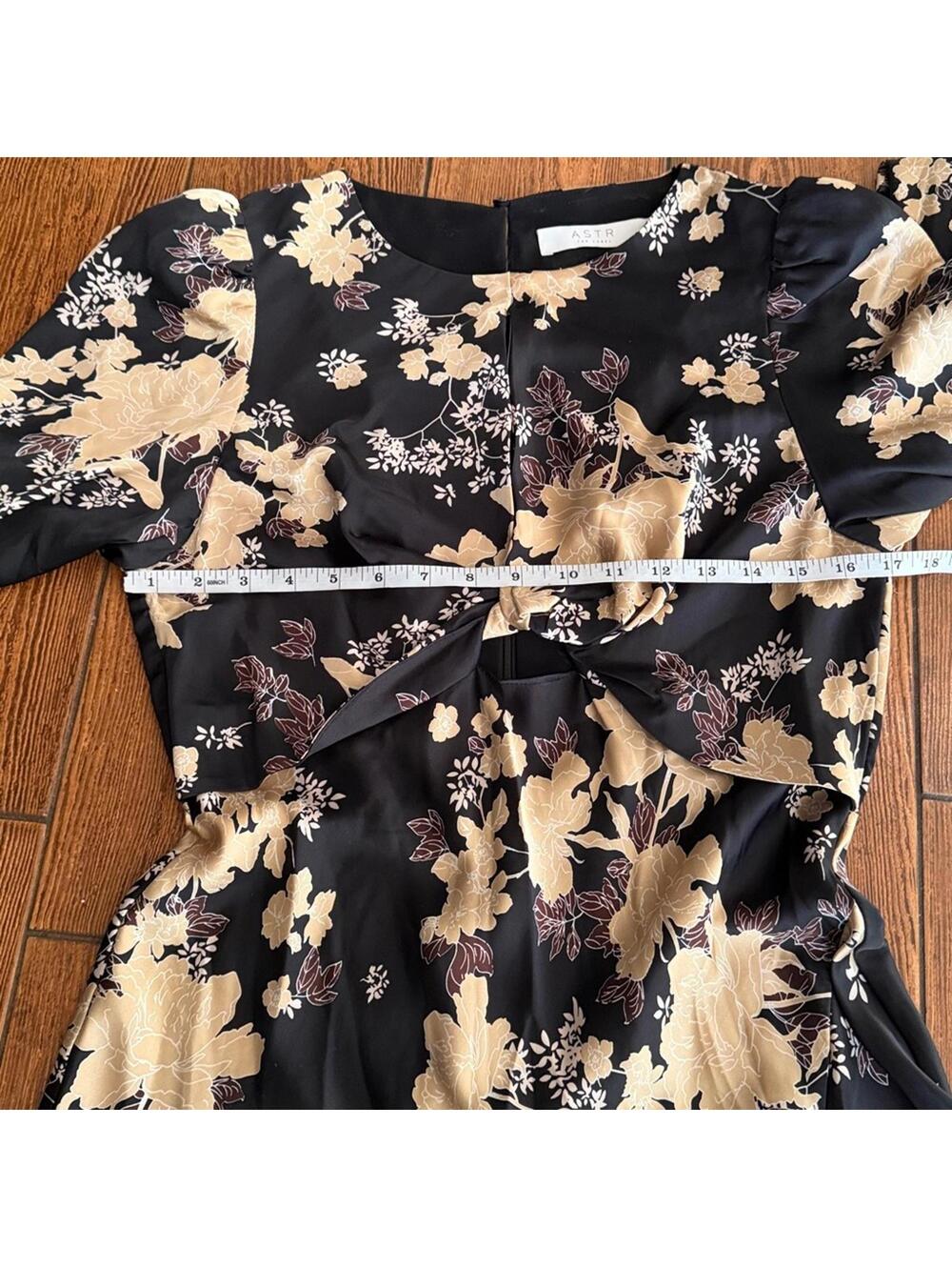 ASTR THE LABEL SUZY DRESS BLACK CREAM FLORAL SIZE LARGE - Picture 4 of 9